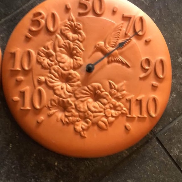 Terracotta Hummingbird Garden Flowers Wall Clock 12